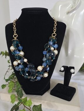 Blue Beaded Cluster Statement Necklace Set Matching Faux Pearl Studs